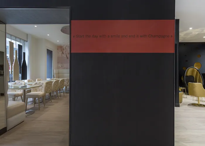 Hotel Les Bulles De Parijs